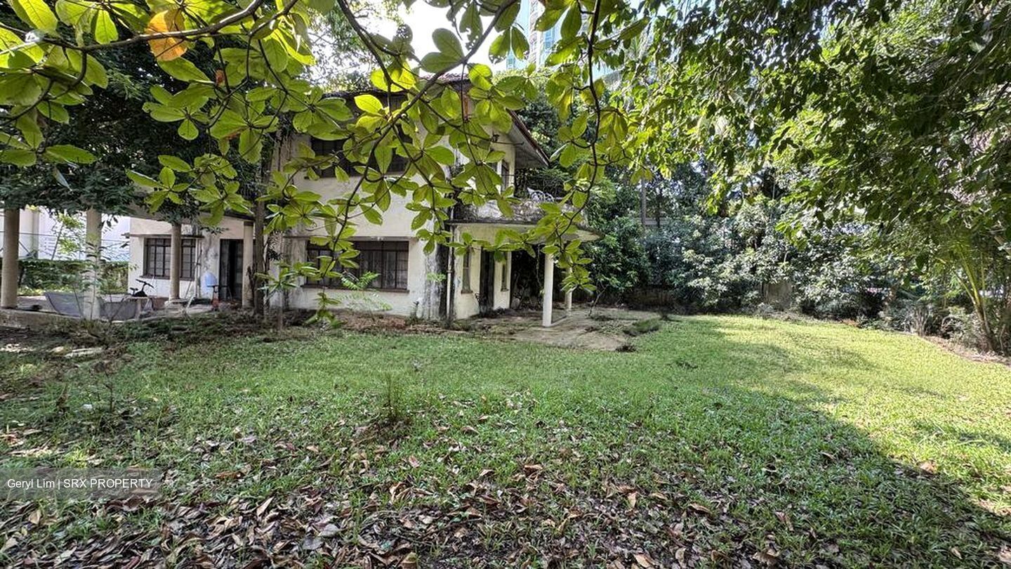 Mountbatten Road (D15), Detached #626870151